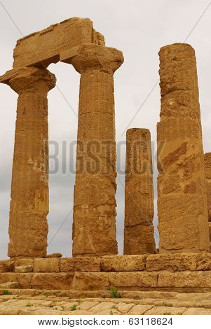 The Ruins Of Temple Of Concordia, Valey Of Temples, Agrigento, Sicily, Italy