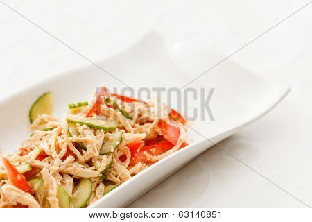 salad with chicken