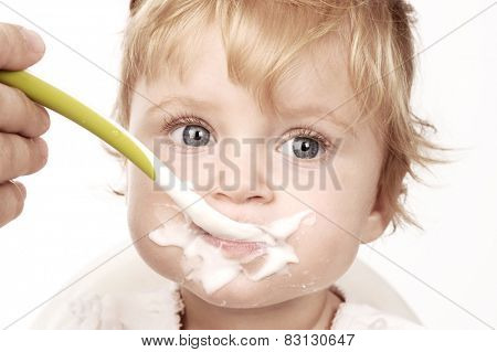 baby feeding