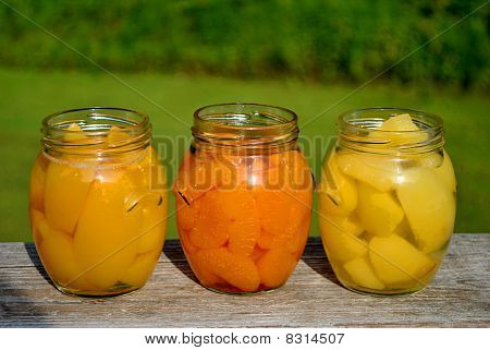Frascos de fruta