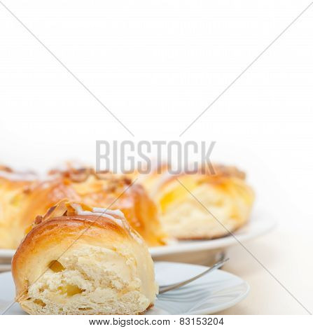 Sweet Bread Donut Cake