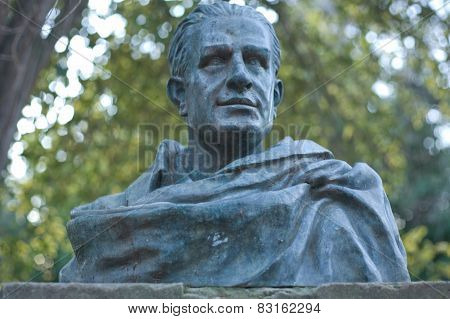 Luis Chamizo Sculpture