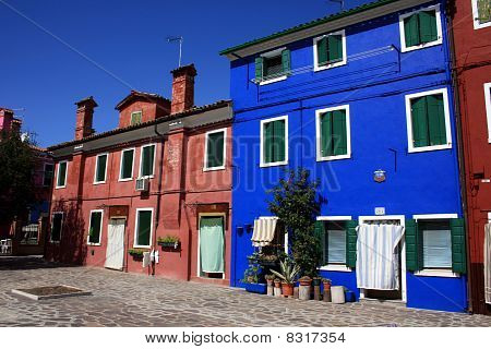 베니스, 부라노의 화려한 집