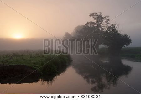 Sunrise over the River Wye