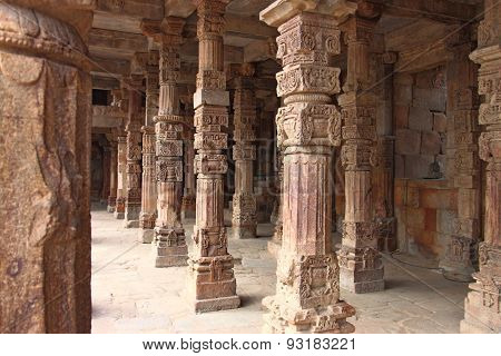 Qutb Minar 2nd tallest minar in Delhi