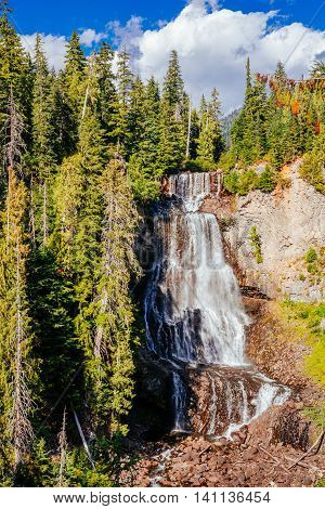 Alexander Falls, British Columbia, Canada