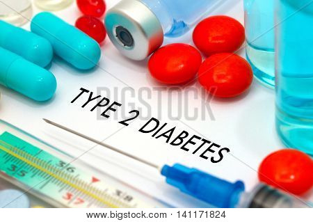 type 2 diabetes. Treatment and prevention of disease. Syringe and vaccine. Medical concept. Selective focus