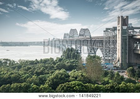 renovation of jiujiang yangtze river bridge China