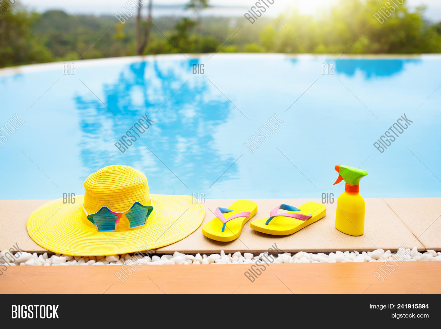swimming pool sun hats