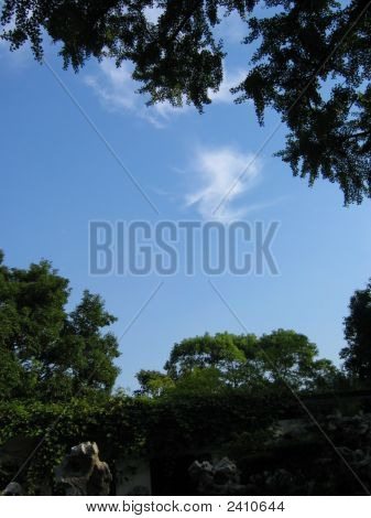 Acima do céu