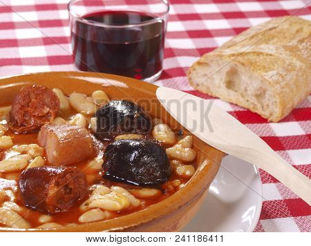 Fabada Asturiana
Traditional Spanish Meal Native From Asturias Region. Made With White Beans, Red Sp