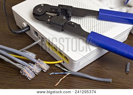 Modem, Network Cable And Crimper For Crimping Chips