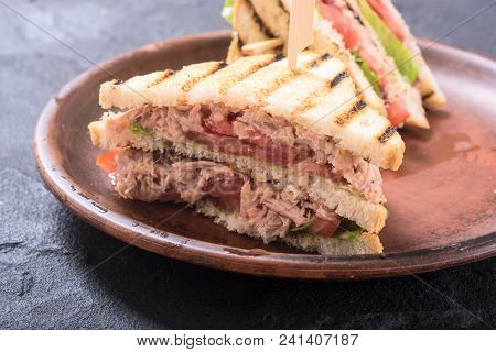 Club Sandwith With Tuna , Tomatoes And Lattuce