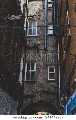 Dublin, Ireland - May 20th, 2018: Small Lanes In Dublin City Centre Near Harcourt Street
