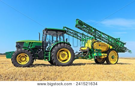John Deere Tractor And Trailed Sprayer