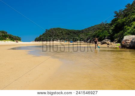 Tidal River, Australia - January 28, 2018: The Brackish Waters Of Tidal River Run Into The Sea At Ti