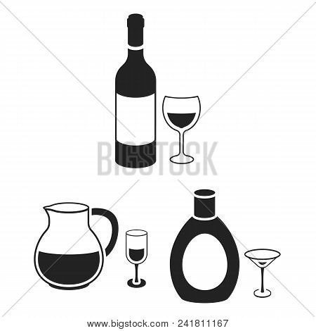 Types Of Alcohol Black Icons In Set Collection For Design. Alcohol In Bottles Vector Symbol Stock  I