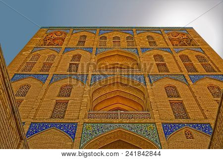 Isfahan, Iran - May 7, 2015: Facade Wall Of The Ali Qapu Palace At The Imam Square View From The Ind
