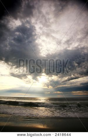 Alba sulla spiaggia di Virginia