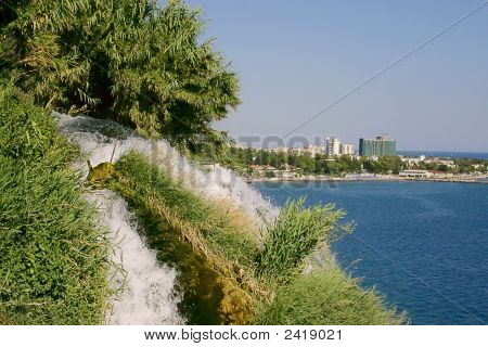 Valt In Antalya