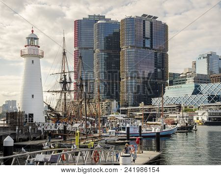 Sydney, Australia - May 22, 2017: Morning At The Australian National Maritime Museum, Overlooking Py