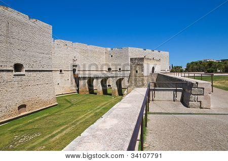 Slott av Barletta. Puglia. Italien.