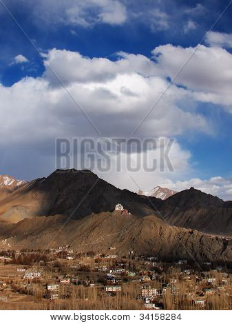 Leh 城市