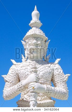 タイの巨大な寺院の守護者