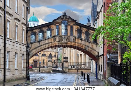 Bridge Of Sighs (hertford Bridge), Oxford, Uk