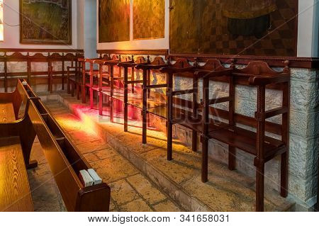 Jerusalem, Israel, December 28, 2018 : The Interior Of The St. Nicholas Church In Bay Jala - A Subur