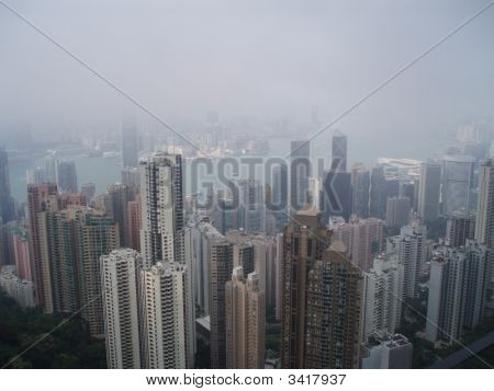 Dia nublado Hong Kong1