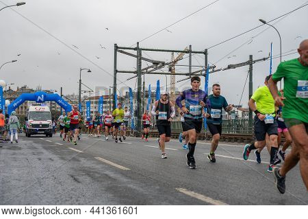 Istanbul, Turkey - November 07, 2021: 43rd Istanbul Marathon. Athletes Running In 43th Istanbul Mara