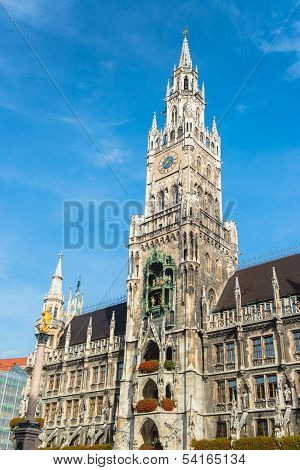 Munchen New Town Hall  Marienplatz