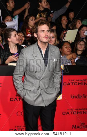LOS ANGELES - NOV 18:  Sam Claflin at the The Hunger Games:  Catching Fire Premiere at Nokia Theater on November 18, 2013 in Los Angeles, CA