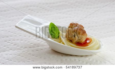 Appetizer Meatball Spaghetti