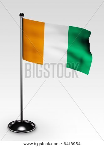 Small CÃ´te D'ivoire Flag Clipping Path
