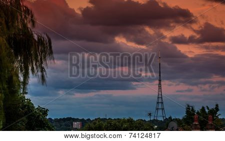 Crystal Palace Transmitting Station at dusk