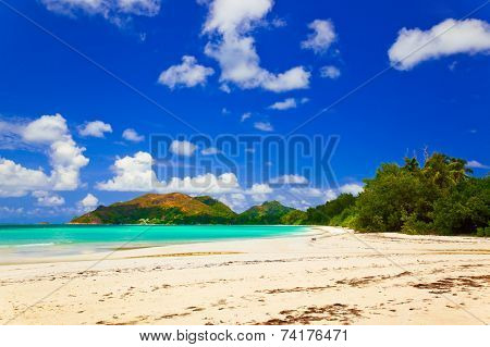 Tropical beach Cote d'Or at island Praslin, Seychelles - vacation background 