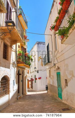 Alleyway. Fasano. Puglia. Italy.
