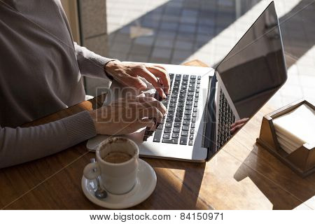 Typing Keyboard In Cafe