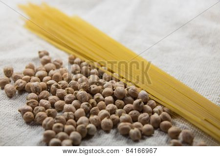 Chickpea And Pasta