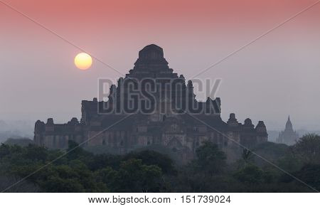 Meny old Ancient Temples in Bagan, Myanmar