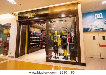 Subang Jaya, Selangor - 25 July 2018. G2000 Inside Sunway Pyramid Mall At Subang Jaya.