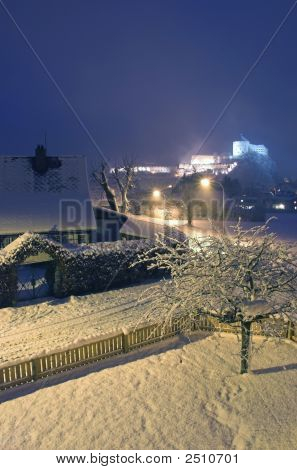 Kufstein città di notte