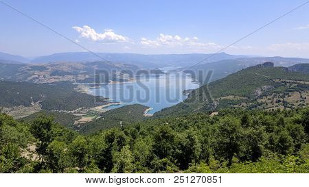 Sahinkaya Canyon In Vezirkopru District Of Samsun With Kizilirmak River And Lake,turkey.