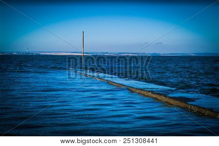 Serene View From Chalkwell Beach, Essex, Uk