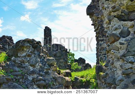 Ruins Of The Kanko Castle, Vinogradiv, Ukraine
