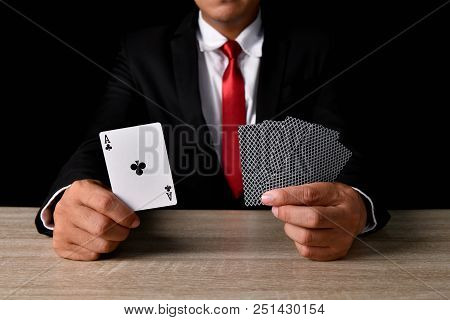Gambling Concepts. Business People Are Gambling In The Casino. Betting Is A Gamble For Investors.