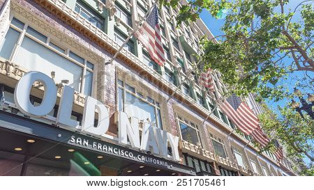 Old Navy Storefront With Flying American Flgs On Market Street Downtown San Francisco