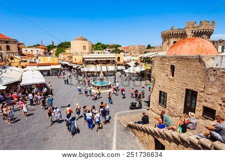 Rhodes, Greece - May 11, 2018: Hippocrates Fountain At The Rhodes Old Town Main Square In Rhodes Isl